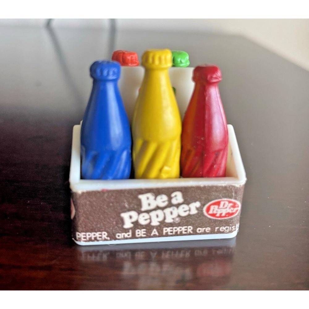 Vtg Dr Pepper Miniature 6 Pk‎ Of Tiny Bottle Crayons 1.5" Collectible Dollhouse